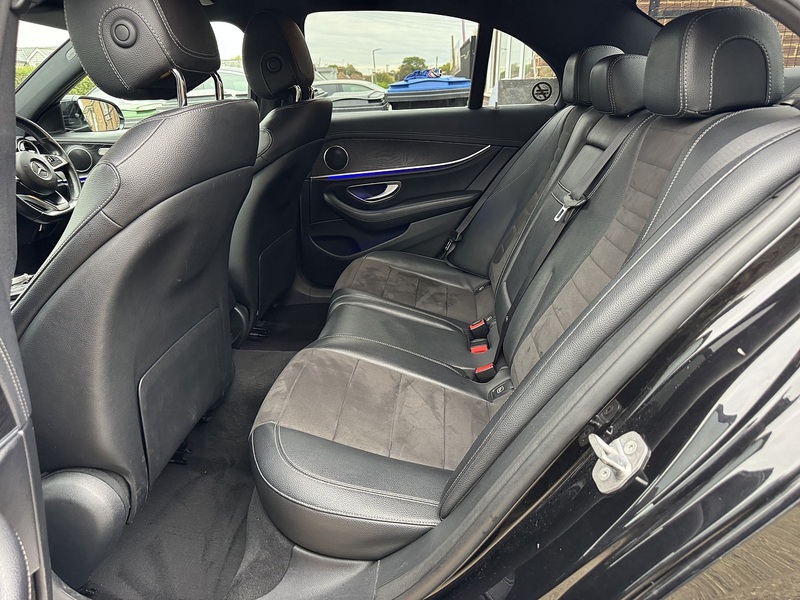 Mercedes-Benz 2.0 E220d AMG Line Saloon 4dr Diesel G-Tronic+ Euro 6 (s/s) (194 ps)