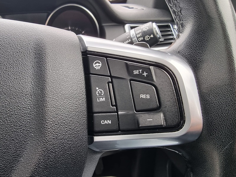 Land Rover 2.0 TD4 Landmark SUV 5dr Diesel Auto 4WD Euro 6 (s/s) (180 ps)