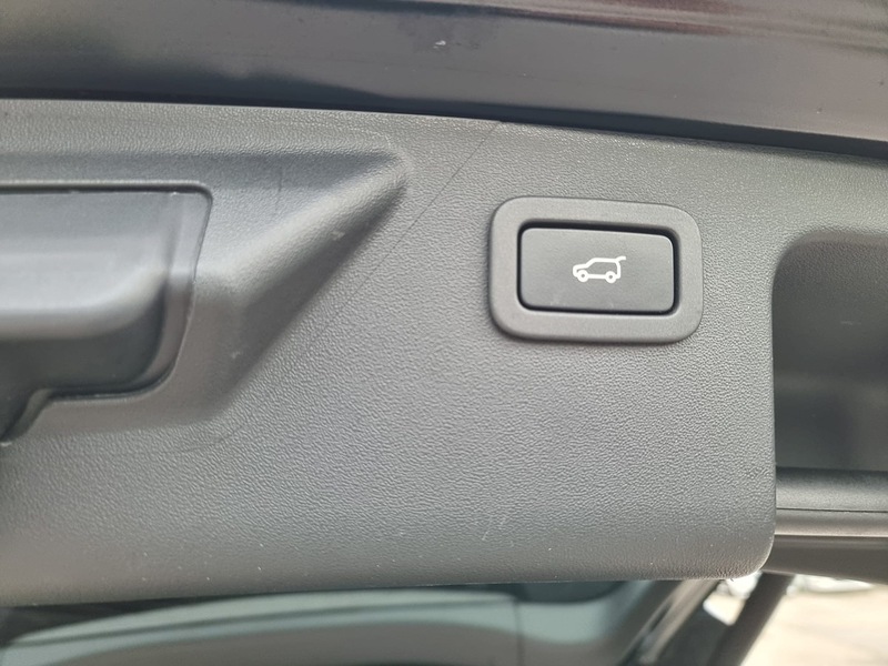 Land Rover 2.0 TD4 Landmark SUV 5dr Diesel Auto 4WD Euro 6 (s/s) (180 ps)