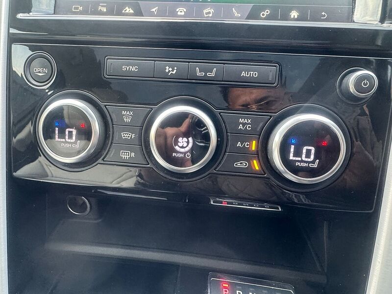 Land Rover 3.0 TD V6 HSE SUV 5dr Diesel Auto 4WD Euro 6 (s/s) (258 ps)