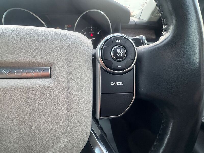 Land Rover 3.0 TD V6 HSE SUV 5dr Diesel Auto 4WD Euro 6 (s/s) (258 ps)