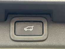 Land Rover Discovery TD V6 HSE 