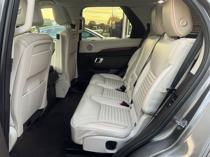 Land Rover 3.0 TD V6 HSE SUV 5dr Diesel Auto 4WD Euro 6 (s/s) (258 ps)