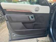 Land Rover Discovery TD V6 HSE 