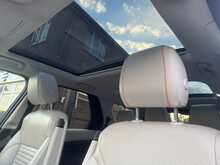 Land Rover Discovery TD V6 HSE 