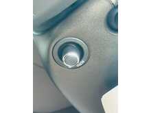 Land Rover Discovery TD V6 HSE 