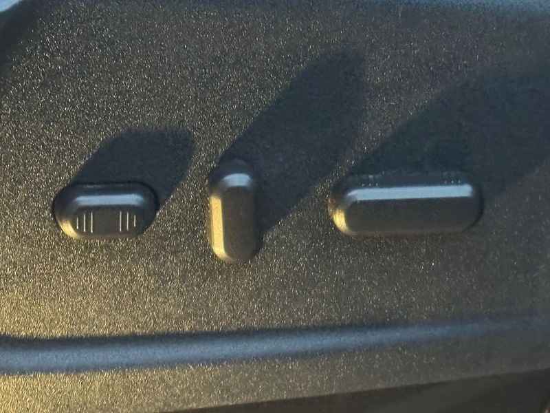 Ford 2.0 320 EcoBlue Titanium Minibus Double Cab 5dr Diesel Auto L2 Euro 6 (s/s) (130 ps)