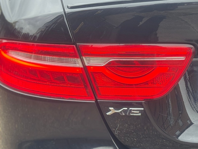 Jaguar 2.0d R-Sport Saloon 4dr Diesel Auto Euro 6 (s/s) (163 ps)