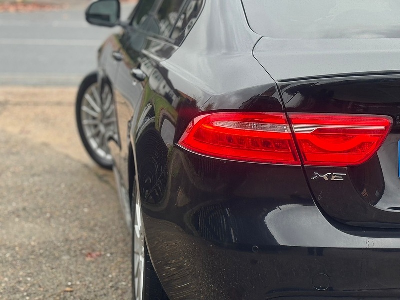 Jaguar 2.0d R-Sport Saloon 4dr Diesel Auto Euro 6 (s/s) (163 ps)