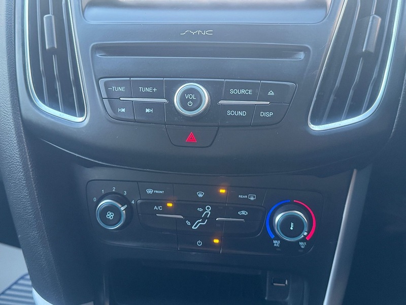 Ford 1.0T EcoBoost Zetec Edition Hatchback 5dr Petrol Manual Euro 6 (s/s) (125 ps)