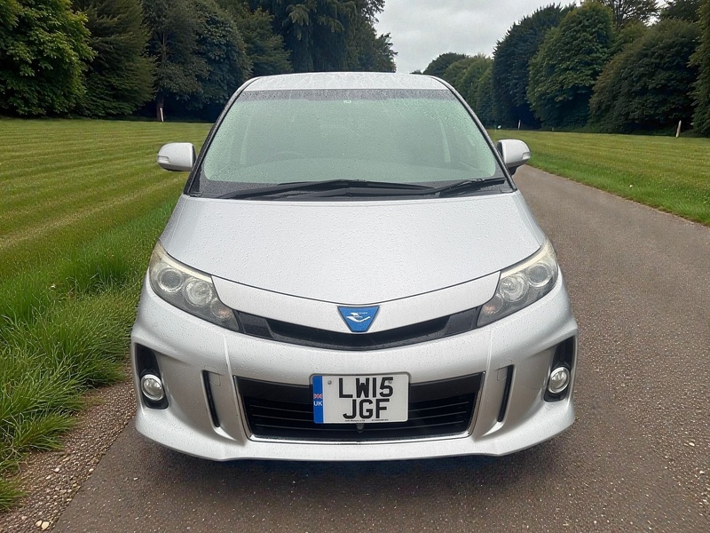 Toyota Aeras 2.4 Auto Petrol Hybrid MPV (7 Seats)