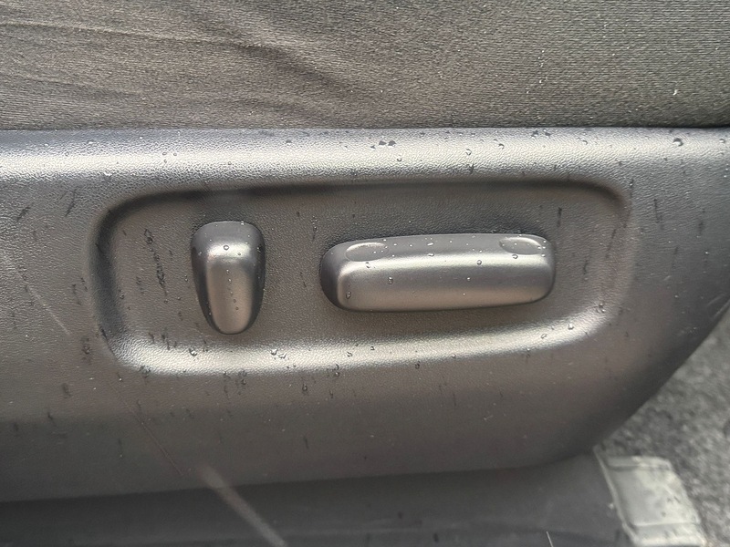 Toyota Aeras 2.4 Auto Petrol Hybrid MPV (7 Seats)