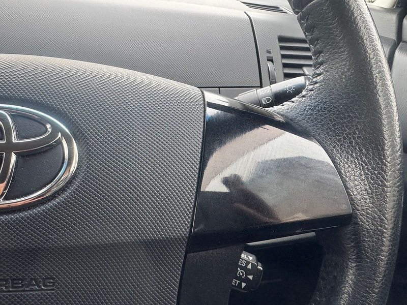 Toyota Aeras 2.4 Auto Petrol Hybrid MPV (7 Seats)