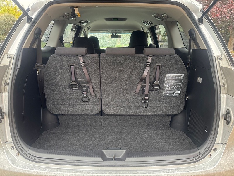 Toyota Aeras 2.4 Auto Petrol Hybrid MPV (7 Seats)