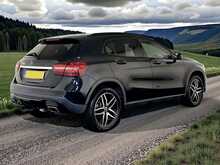 Mercedes-Benz GLA GLA180 Urban Edition 