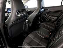 Mercedes-Benz GLA GLA180 Urban Edition 