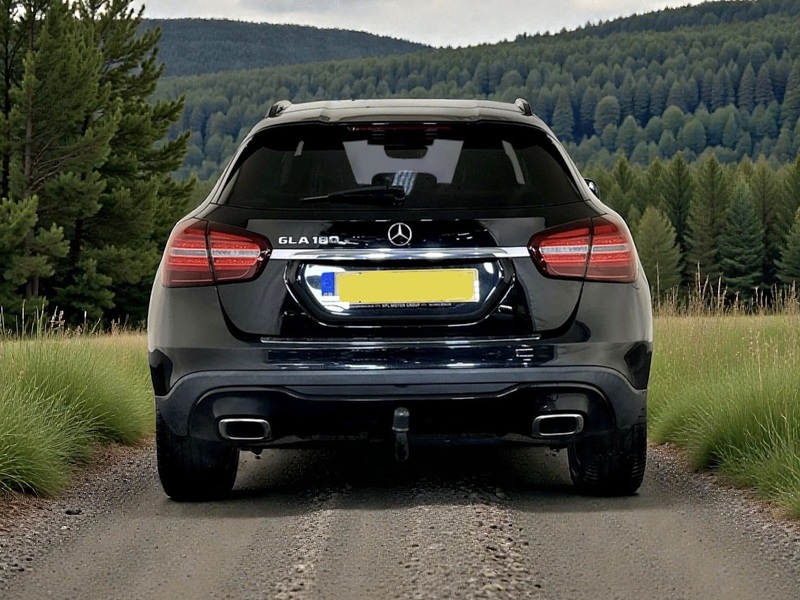 Mercedes-Benz 1.6 GLA180 Urban Edition SUV 5dr Petrol 7G-DCT Euro 6 (s/s) (122 ps)