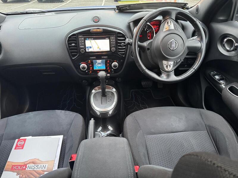 Nissan 1.6 Acenta Premium SUV 5dr Petrol XTRON Euro 5 (117 ps)