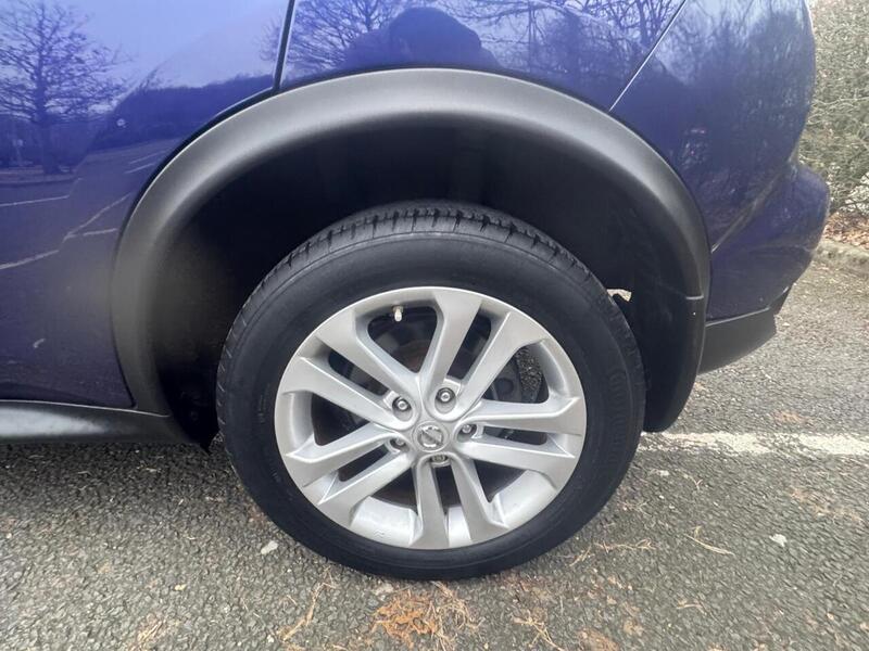 Nissan 1.6 Acenta Premium SUV 5dr Petrol XTRON Euro 5 (117 ps)