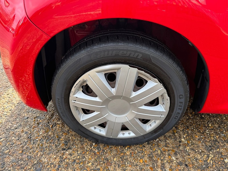 Peugeot 1.0 12V Active Hatchback 5dr Petrol Manual Euro 5 (68 ps)