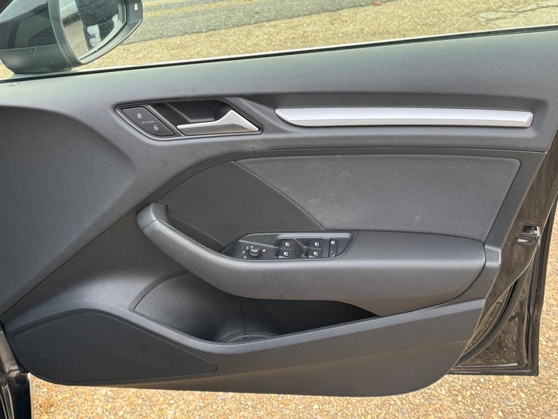 Audi 1.4 TFSI CoD SE Hatchback 5dr Petrol S Tronic Euro 6 (s/s) (140 ps)