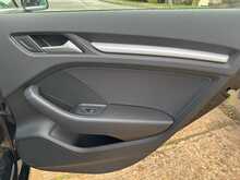 Audi A3 Sportback Tfsi Se 