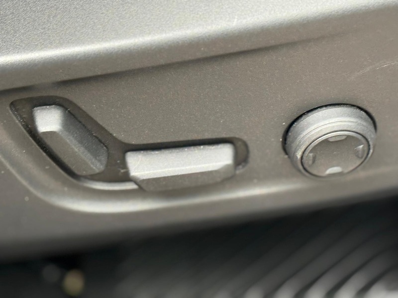 Volvo 1.5h T5 Twin Engine Recharge 10.7kWh Inscription Pro SUV 5dr Petrol Plug-in Hybrid Auto Euro 6 (s/s) (262 ps)