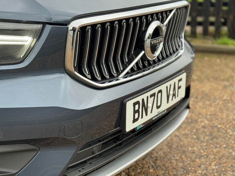 Volvo 1.5h T5 Twin Engine Recharge 10.7kWh Inscription Pro SUV 5dr Petrol Plug-in Hybrid Auto Euro 6 (s/s) (262 ps)