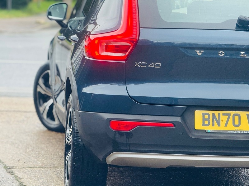 Volvo 1.5h T5 Twin Engine Recharge 10.7kWh Inscription Pro SUV 5dr Petrol Plug-in Hybrid Auto Euro 6 (s/s) (262 ps)