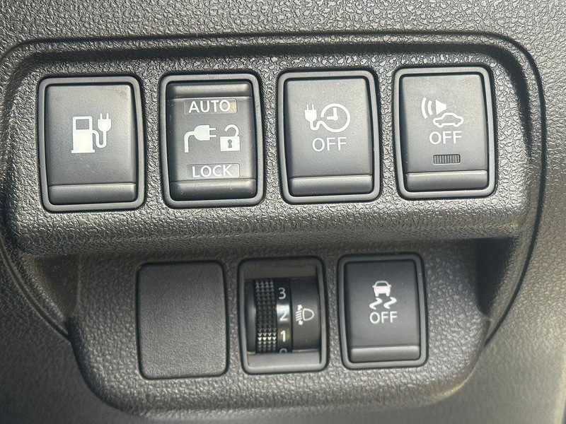 Nissan 24kWh Acenta Hatchback 5dr Electric Auto (107 bhp)