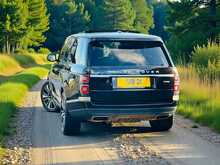 Land Rover Range Rover SD V8 Autobiography 