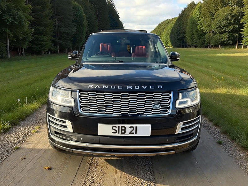 Land Rover 4.4 SD V8 Autobiography SUV 5dr Diesel Auto 4WD Euro 5 (339 ps)