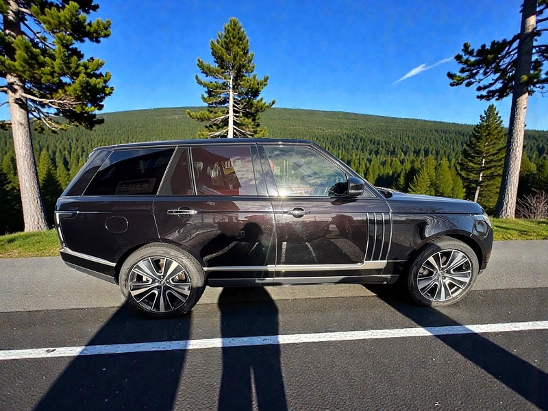 Land Rover 4.4 SD V8 Autobiography SUV 5dr Diesel Auto 4WD Euro 5 (339 ps)