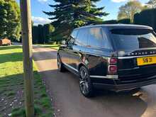 Land Rover Range Rover SD V8 Autobiography 