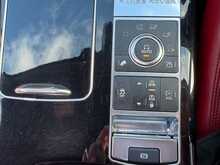 Land Rover Range Rover SD V8 Autobiography 