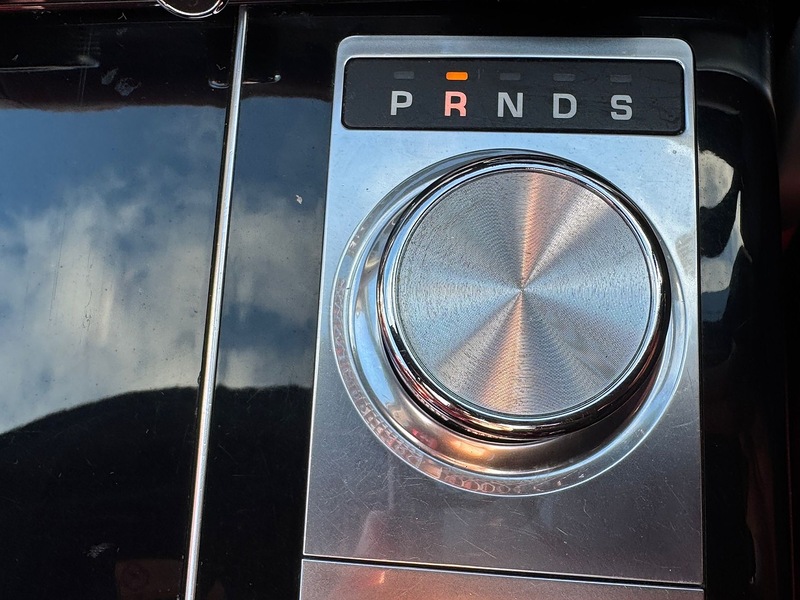 Land Rover 4.4 SD V8 Autobiography SUV 5dr Diesel Auto 4WD Euro 5 (339 ps)