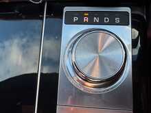 Land Rover Range Rover SD V8 Autobiography 