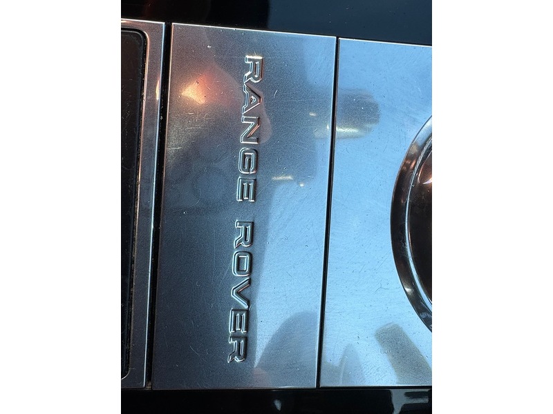 Land Rover 4.4 SD V8 Autobiography SUV 5dr Diesel Auto 4WD Euro 5 (339 ps)