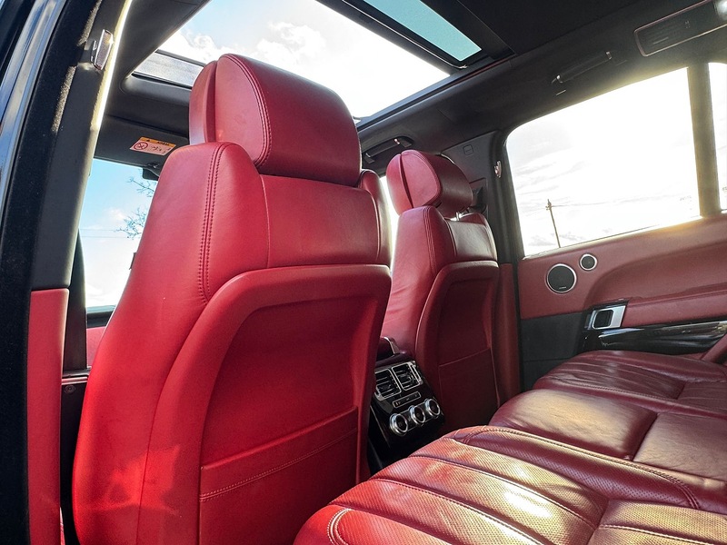 Land Rover 4.4 SD V8 Autobiography SUV 5dr Diesel Auto 4WD Euro 5 (339 ps)