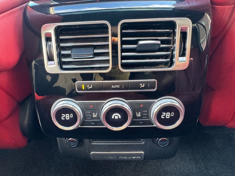 Land Rover 4.4 SD V8 Autobiography SUV 5dr Diesel Auto 4WD Euro 5 (339 ps)