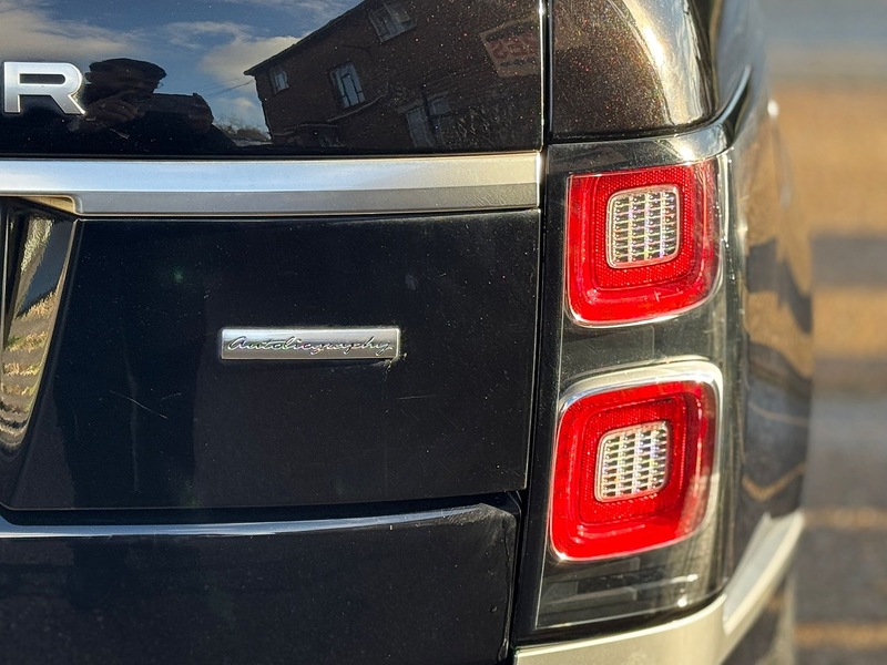 Land Rover 4.4 SD V8 Autobiography SUV 5dr Diesel Auto 4WD Euro 5 (339 ps)