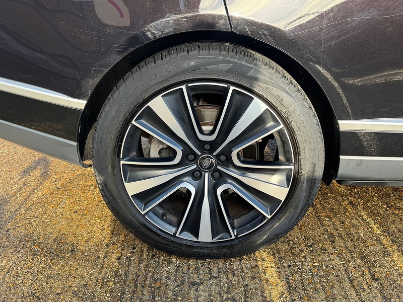 Land Rover 4.4 SD V8 Autobiography SUV 5dr Diesel Auto 4WD Euro 5 (339 ps)