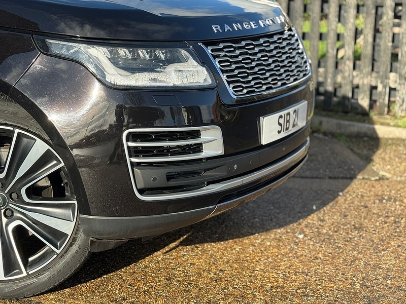 Land Rover 4.4 SD V8 Autobiography SUV 5dr Diesel Auto 4WD Euro 5 (339 ps)