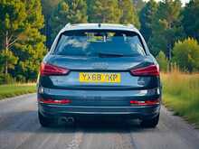 Audi Q3 TFSI CoD S line Edition 