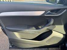 Audi Q3 TFSI CoD S line Edition 