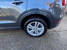 Audi Q3 TFSI CoD S line Edition 