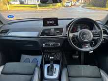 Audi Q3 TFSI CoD S line Edition 