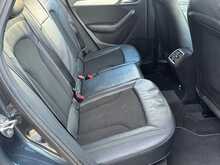 Audi Q3 TFSI CoD S line Edition 