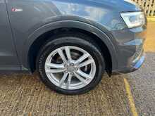 Audi Q3 TFSI CoD S line Edition 