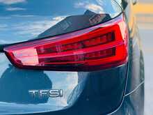 Audi Q3 TFSI CoD S line Edition 